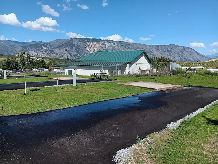 Four Lakes RV Park Picture 4