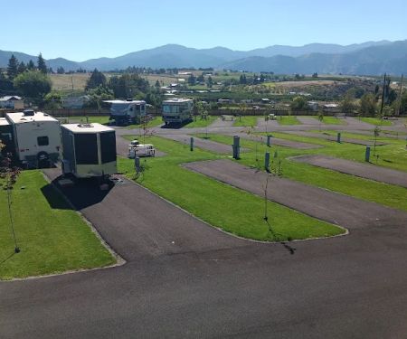 Four Lakes RV Park