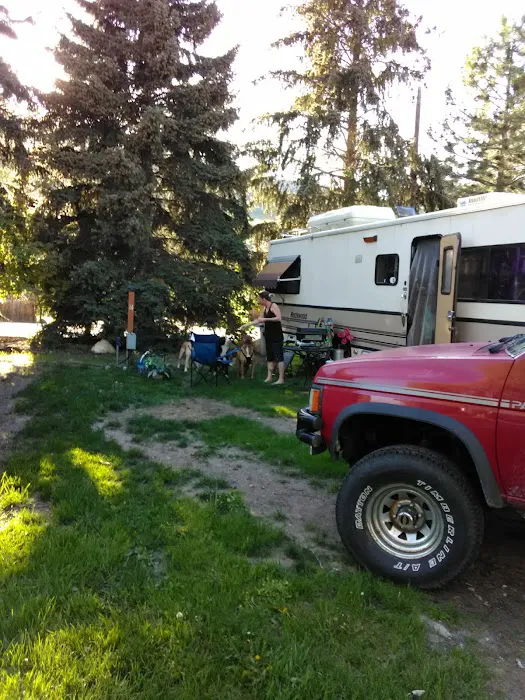 Carlton RV Park Picture 7