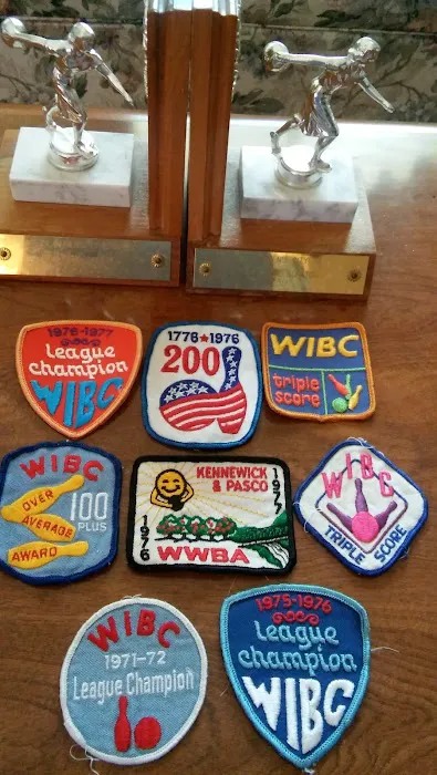 Twinpeaks Manor Mobile Home Park Picture 5