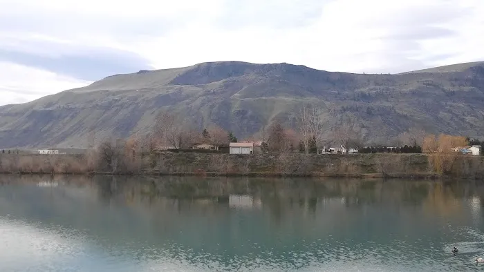 Marine RV Park Picture 9