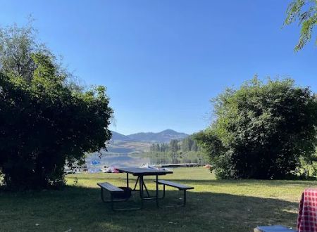 Silverline Lakeside Resort