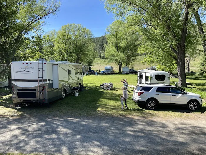 Silverline Lakeside Resort Picture 7