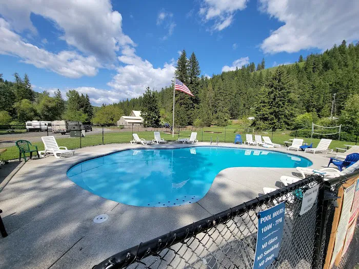 Blu-Shastin RV Park Picture 6