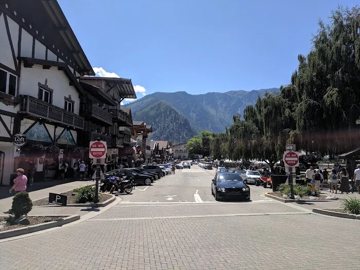 Alpine RV Park & Campground Picture 8