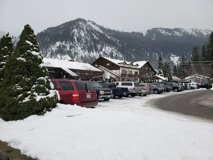 Alpine RV Park & Campground Picture 7