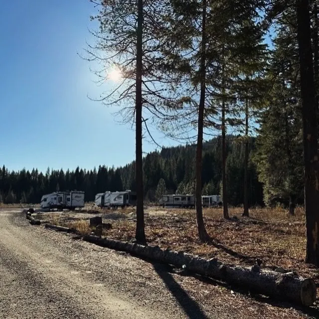 Lake Wenatchee RV Resort Picture 3