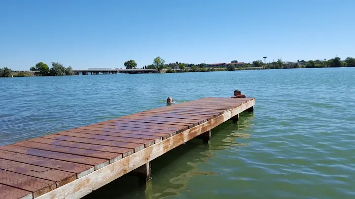 Pier 4 RV Resort Picture 4