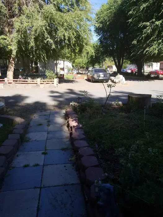 Royal Coachman Mobile Home Picture 2