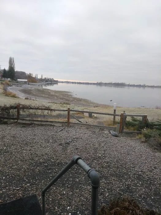 Broadway Estates Picture 8