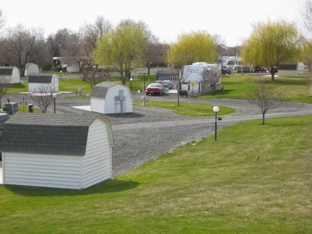 Sun Desert RV Park Picture 7