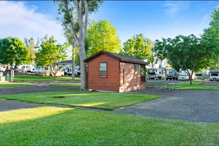 O'Sullivan Sportsman Resort Picture 1