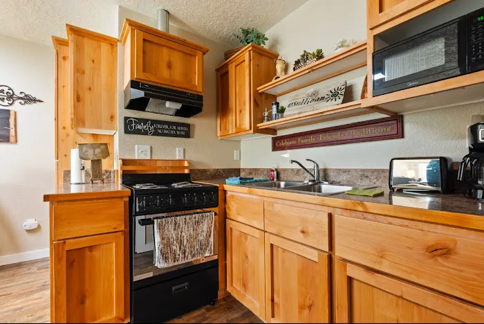 O'Sullivan Sportsman Resort Picture 8