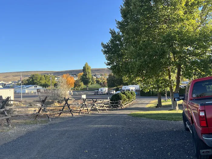 The Last Resort RV Park Picture 2