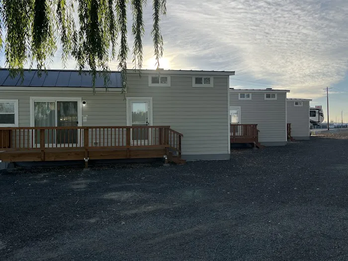 The Last Resort RV Park Picture 7