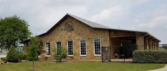 Lake Arlington Ranch Picture 1