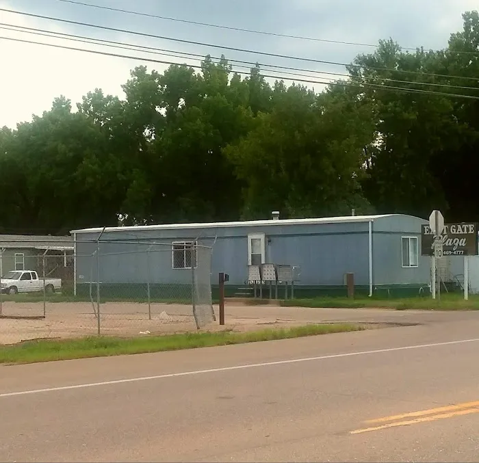 Eastgate Plaza Picture 1