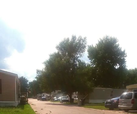 K & K Mobile Park Plaza