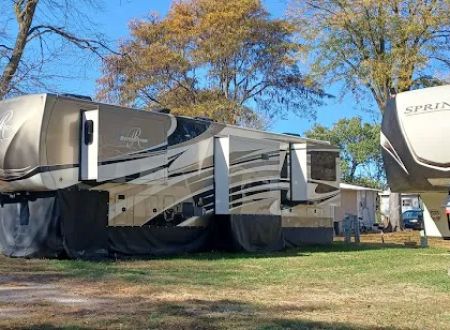 Smitty's RV Park