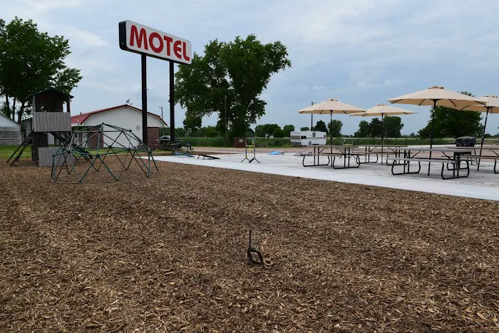 Firefly Meadows RV Park And Campground Picture 3