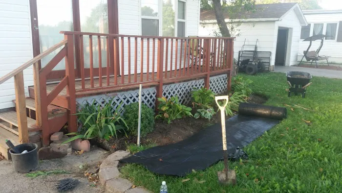 Kingswood Mobile Home Park Picture 6