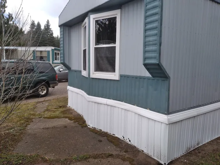 Silver Creek Estates Mobile Home Community Picture 2