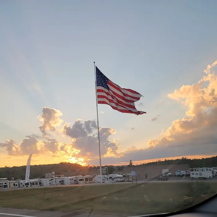 Country Village RV Park Picture 2