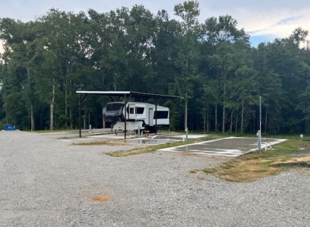 Ward’s Creek Ranch & RV