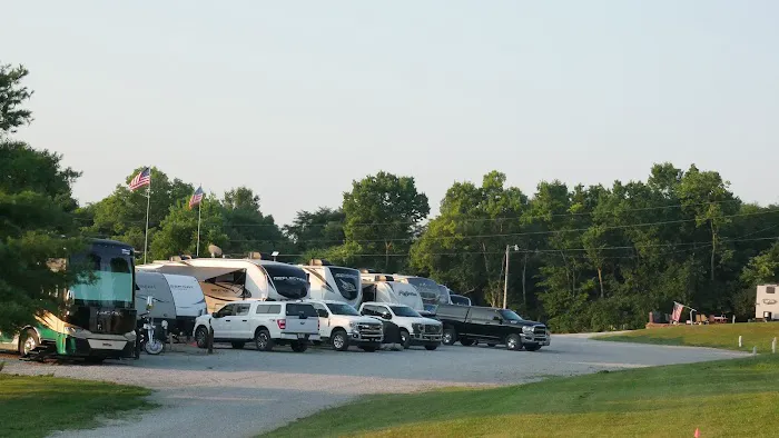 Taylorsville RV Park Picture 3