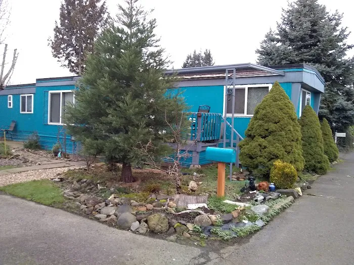 Cherry Blossom Mobile Home Park Picture 10