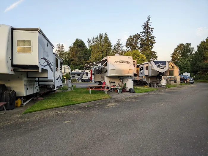 Portland Fairview RV Park Picture 8