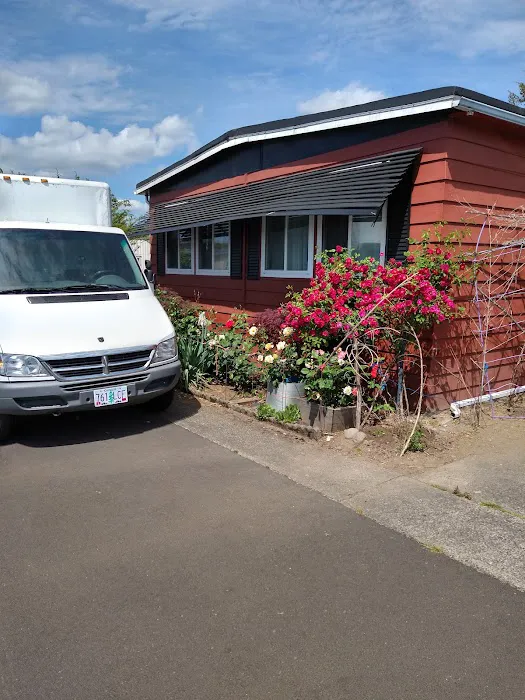 Poplar Mobile Manor Picture 9