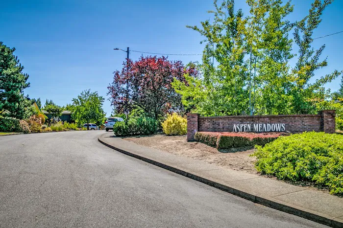 Aspen Meadows Picture 7