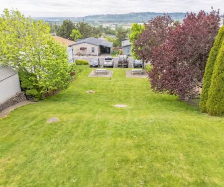 Columbia Heights, All-Age Manufactured Homes Community