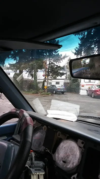 Johnson Creek Trailer Park Picture 6