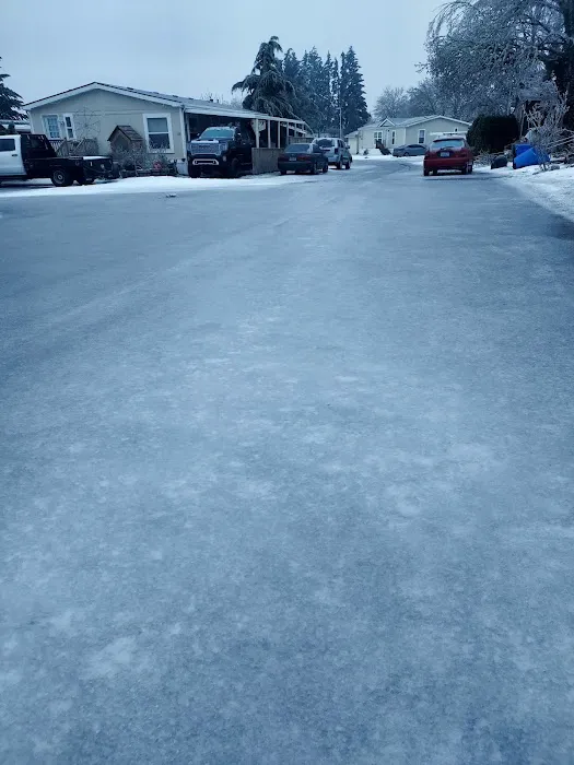 Gibbon Creek Mobile Picture 4