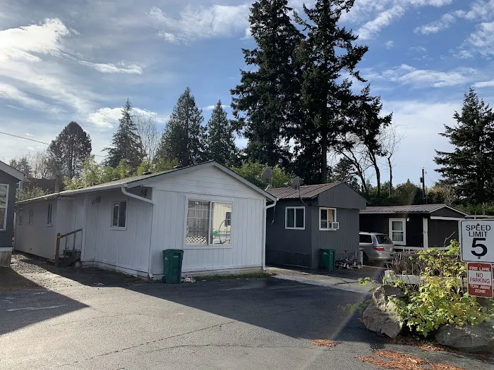 Cedar Shade Mobile Home Park Picture 5