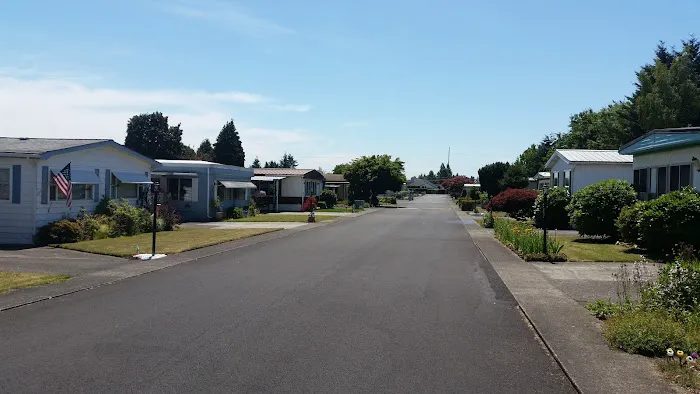 Le Mar Mobile Manor MHC Picture 4