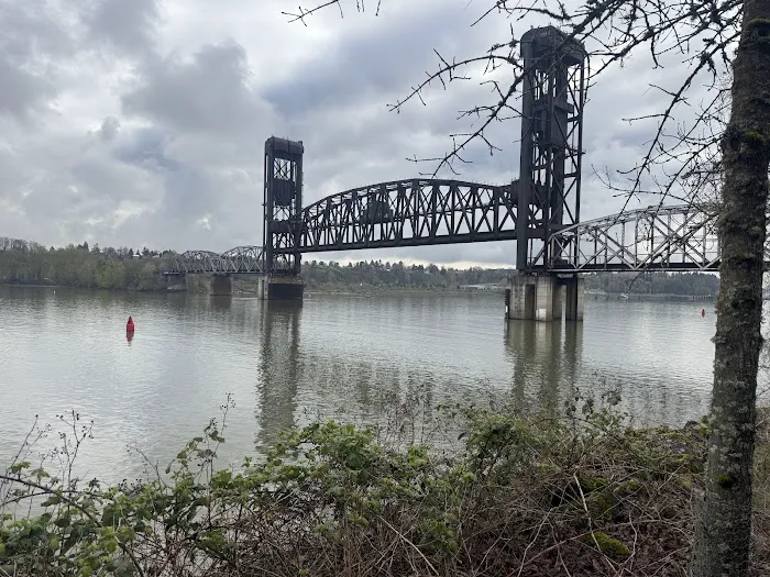 Columbia River RV Park Picture 8