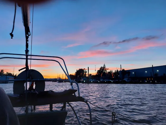 Columbia River RV Park Picture 9