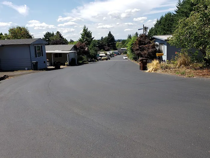 Orchard Lane Mobile Home Park Picture 7