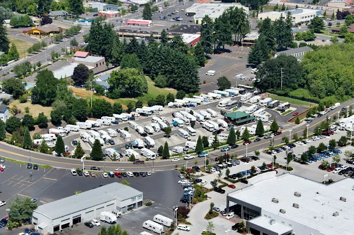Vancouver Mall RV Park Picture 8