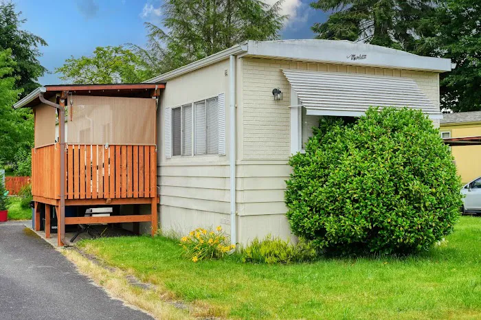 Greenway Terrace MHC Picture 4