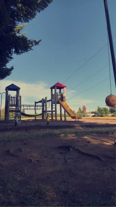 Barlow Trail Estates Picture 2