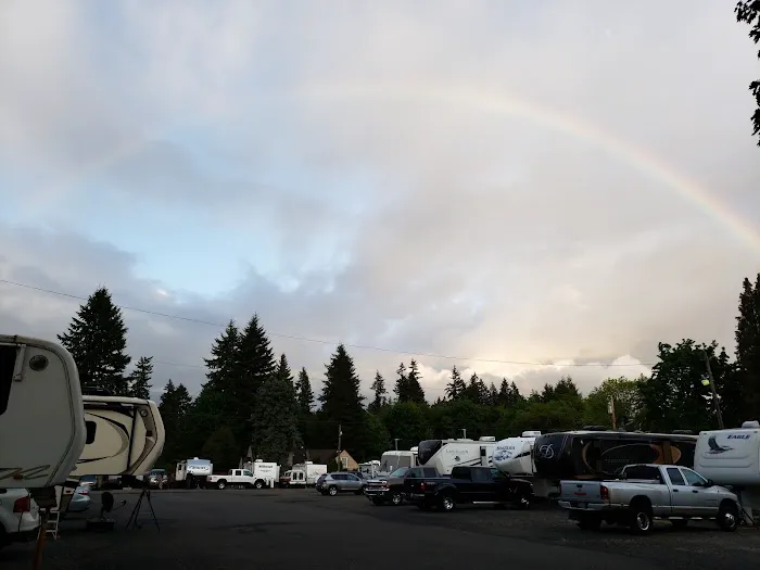 Ninety Nine RV Park Picture 3