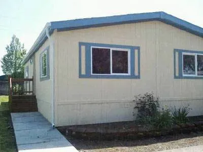 Oak Acres Mobile Home Park Picture 10