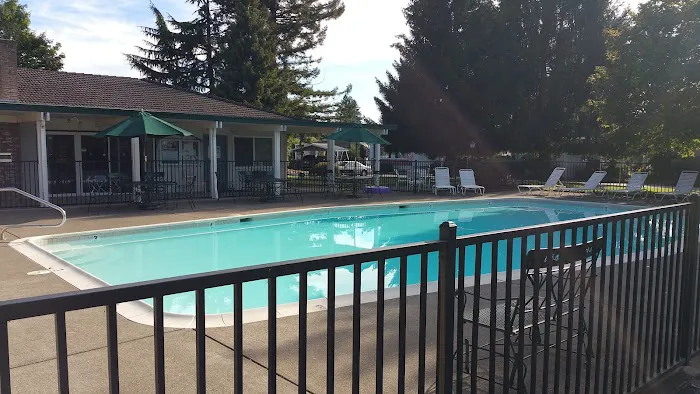 Shadowbrook Picture 8