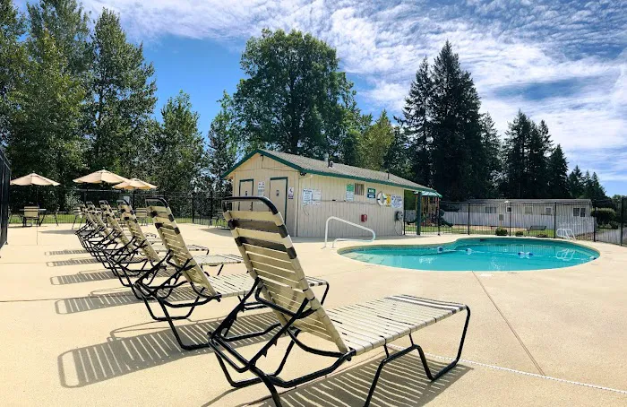 Riverbend Mobile Home Community Picture 4