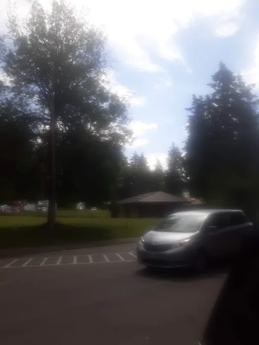 Van Ridge Mobile Home Park Picture 9