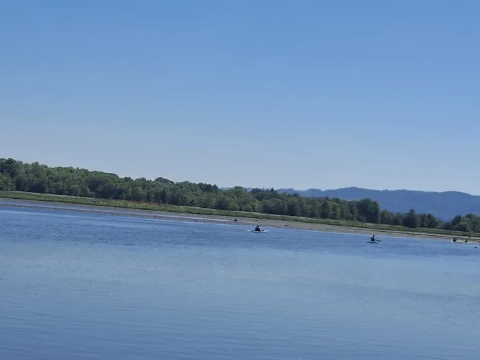 Bayport RV Park and Campground Picture 2